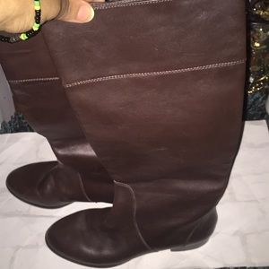 Cute chocolate brown leather J.crew Booker boots!